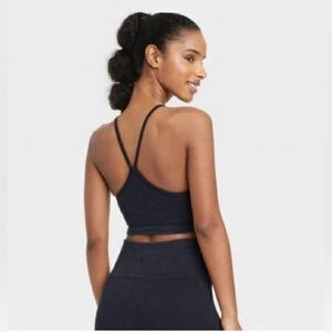 Hardly worn, smoke-free home, removable pads, low impact exercise